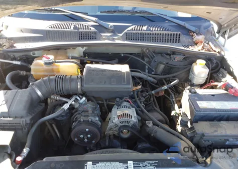 2003 Jeep Liberty Sport from USA, damaged, VIN 1J4GL48K13W527981